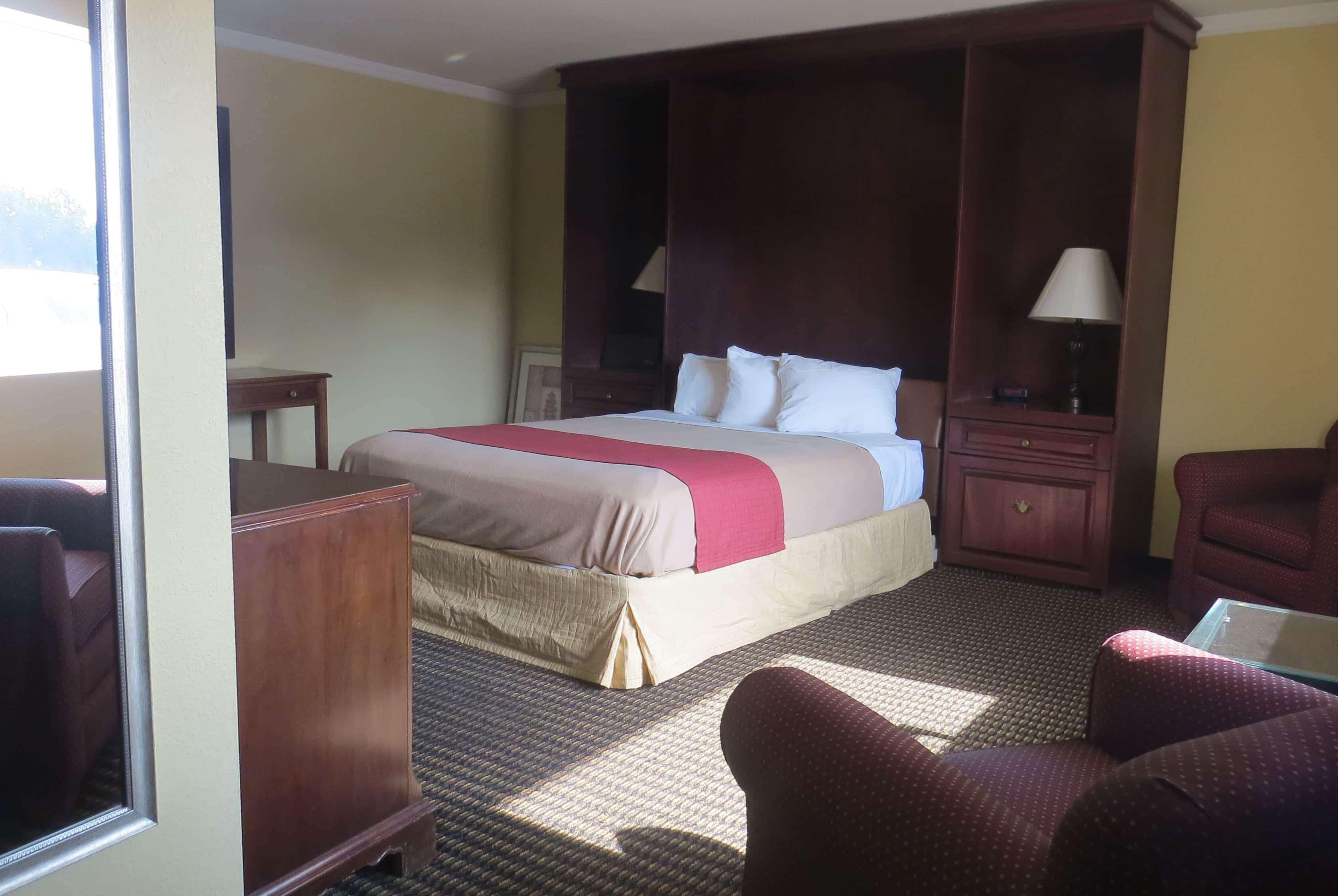 Travelodge By Wyndham Stratton Luaran gambar