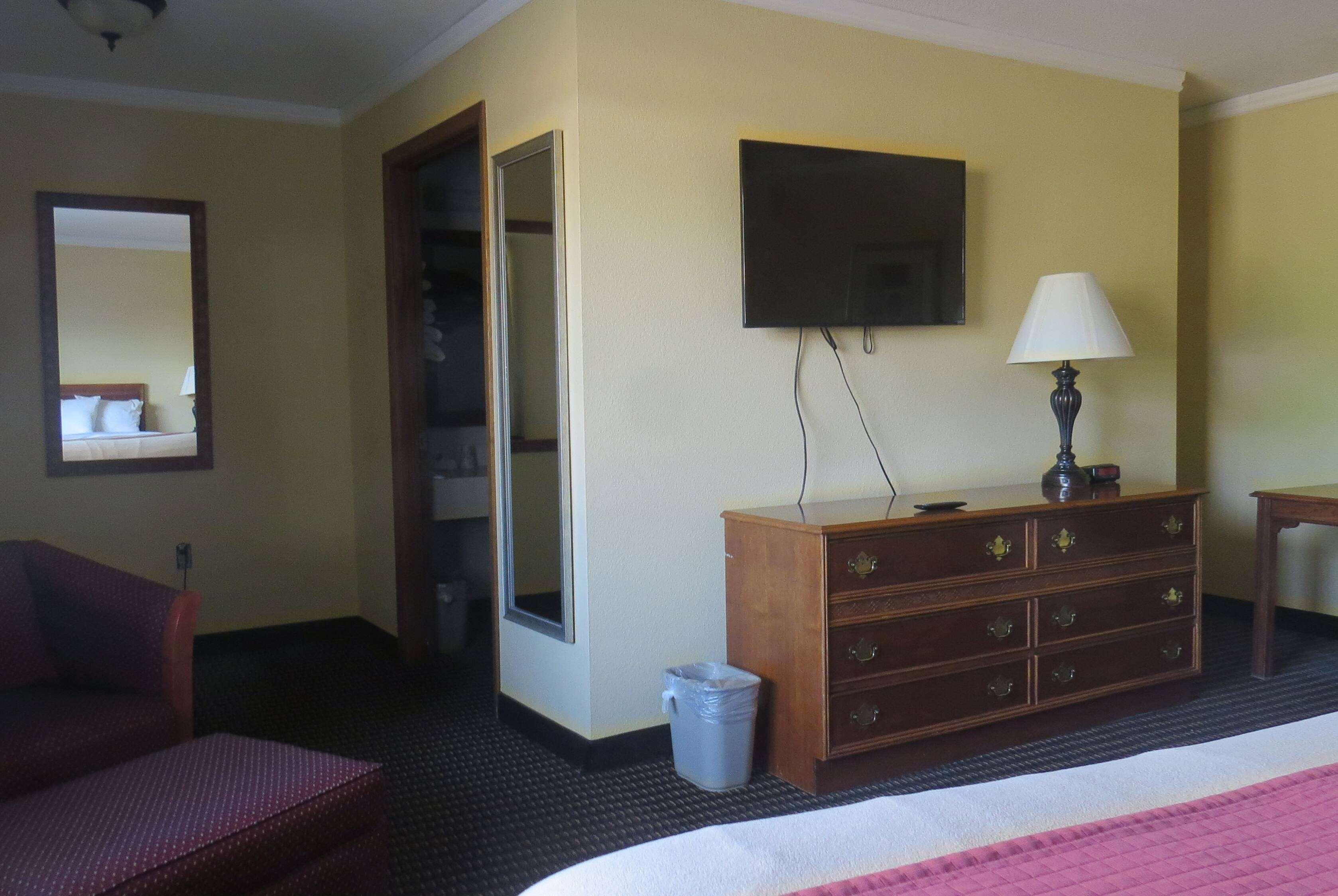 Travelodge By Wyndham Stratton Luaran gambar