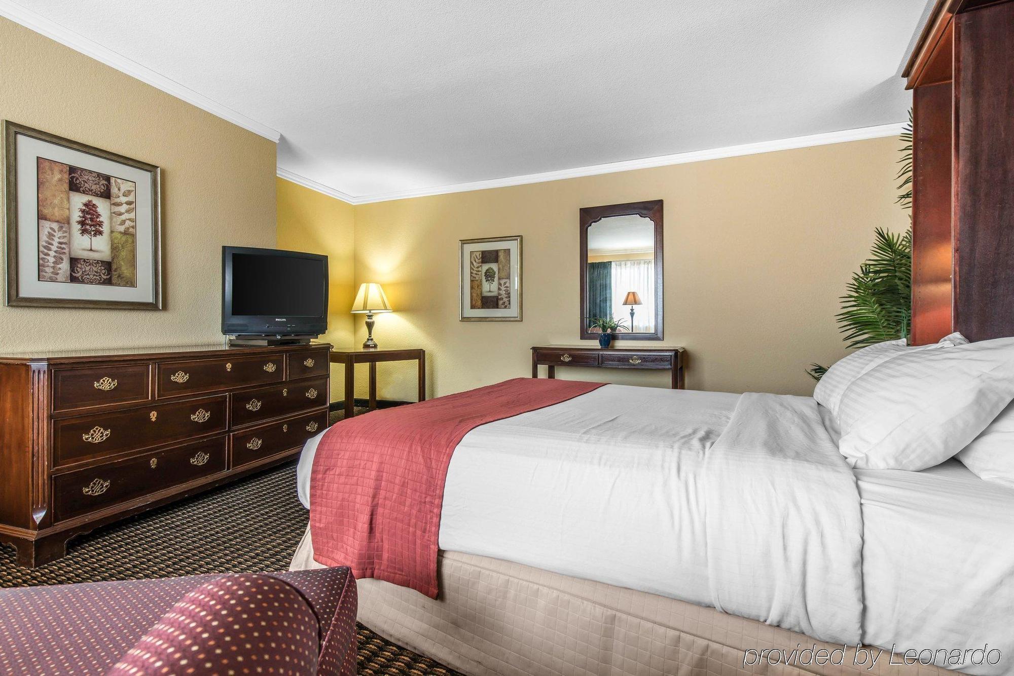 Travelodge By Wyndham Stratton Luaran gambar