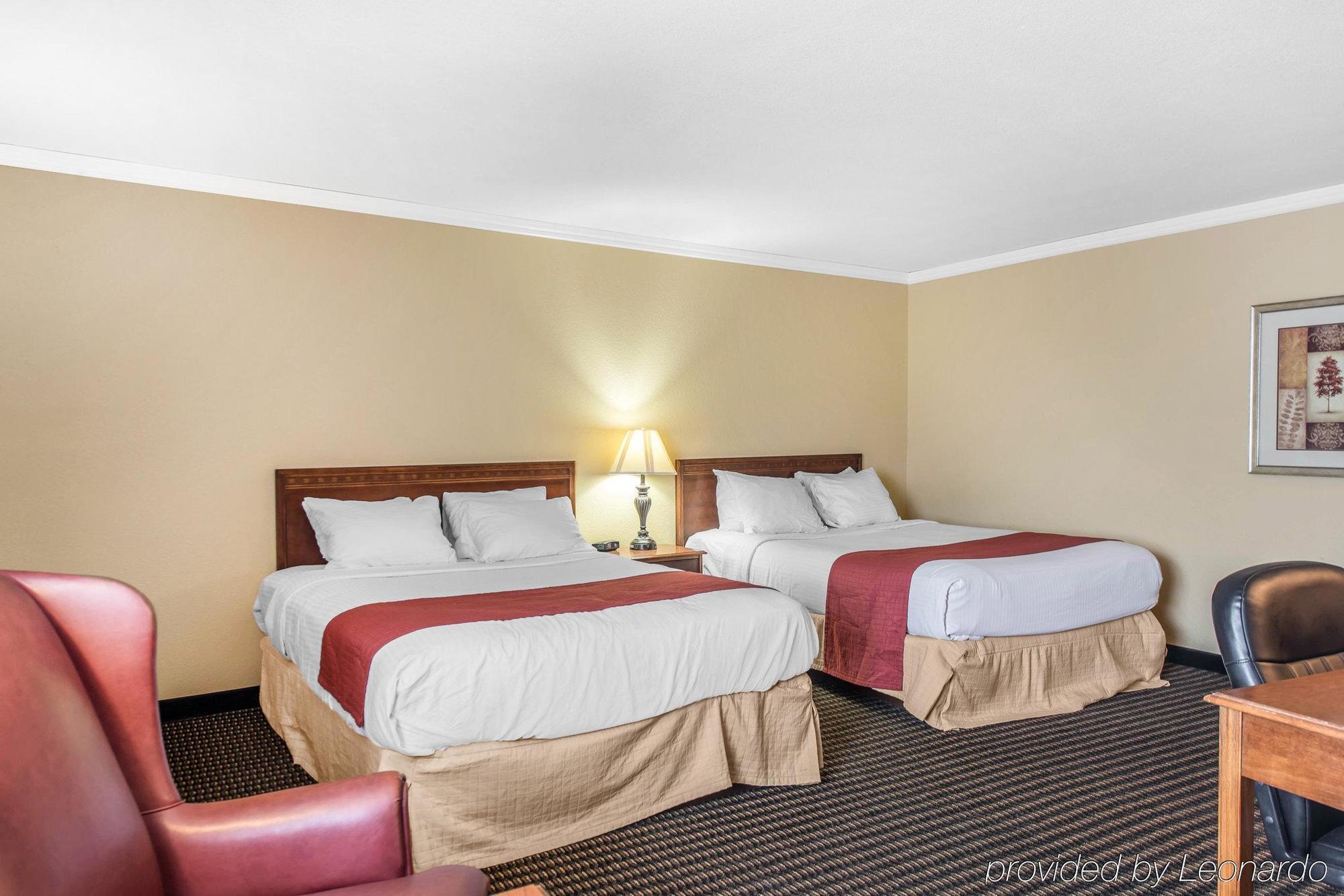 Travelodge By Wyndham Stratton Luaran gambar